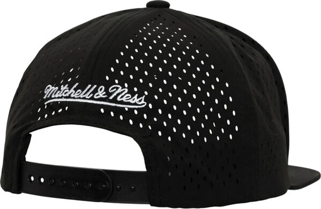 Snapback Mitchell & Ness Nero UNI - Il Cappello Streetwear Definitivo