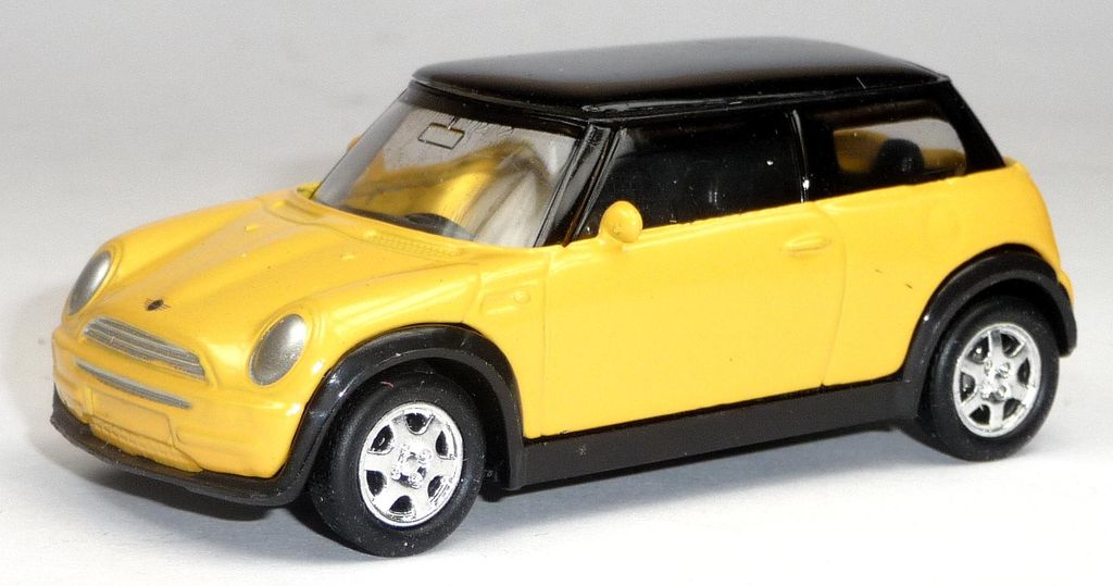 Mini Cooper Modellauto gelb ca. 1:60 / 6-7 cm Spritzguss Produktbild 
