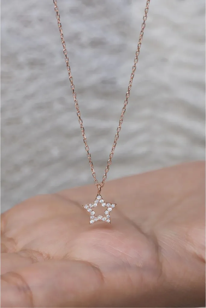 Collier pendentif étoile en argent rose : cadeau idéal pour femme et fille