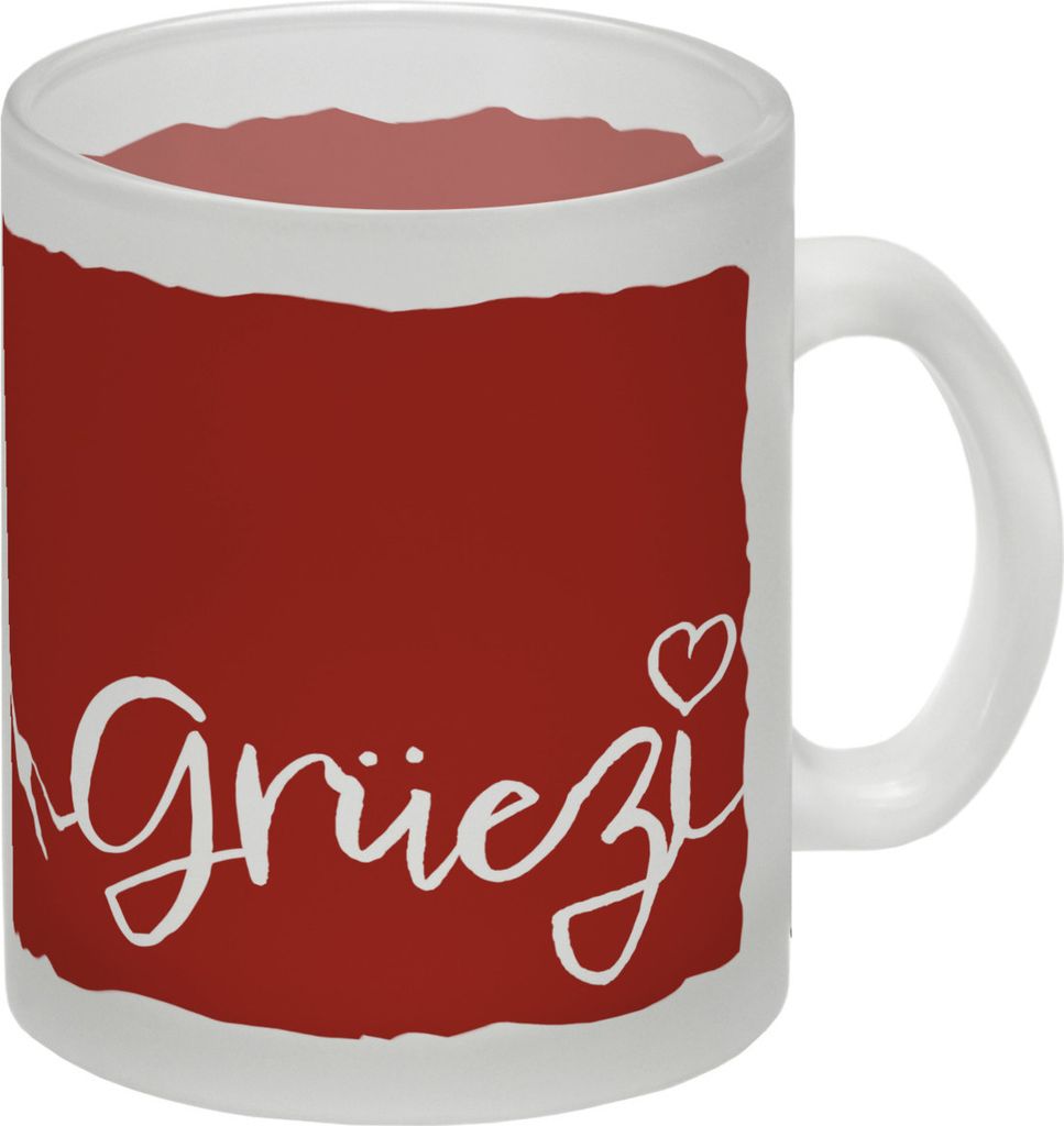 Glas Tasse mit Grüezi-Schriftzug mit Herz und Bergen