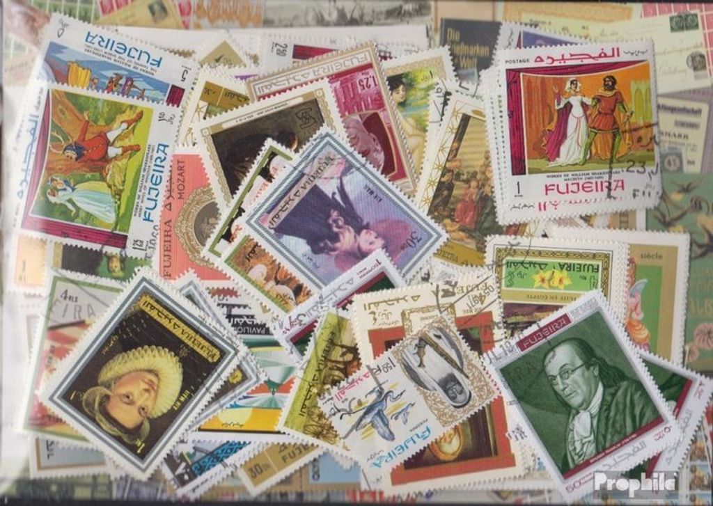 Briefmarken Fujeira 500 verschiedene Marken