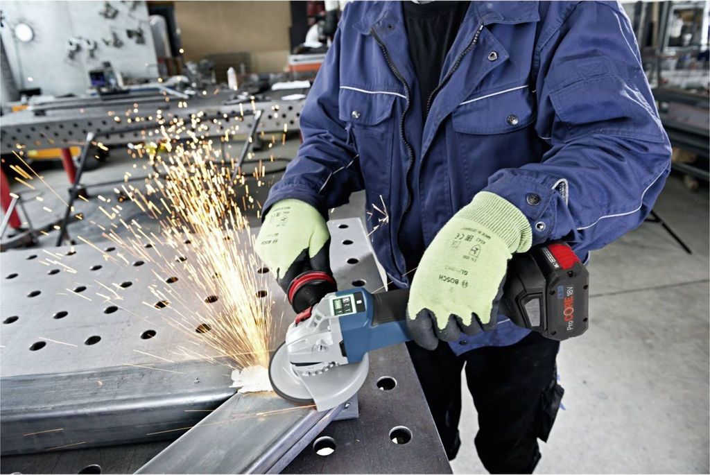 Bosch 2x ProCORE18V Akku 8.0Ah + GAL 18V-160 Produktbild 9