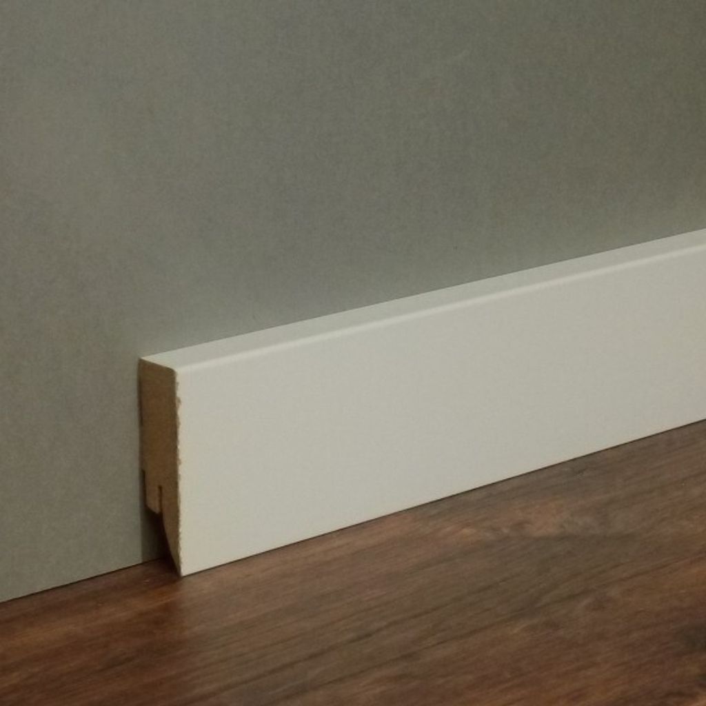 2,50 m | Sockelleiste Vierkant Weiß lackiert (MDF-Kern)