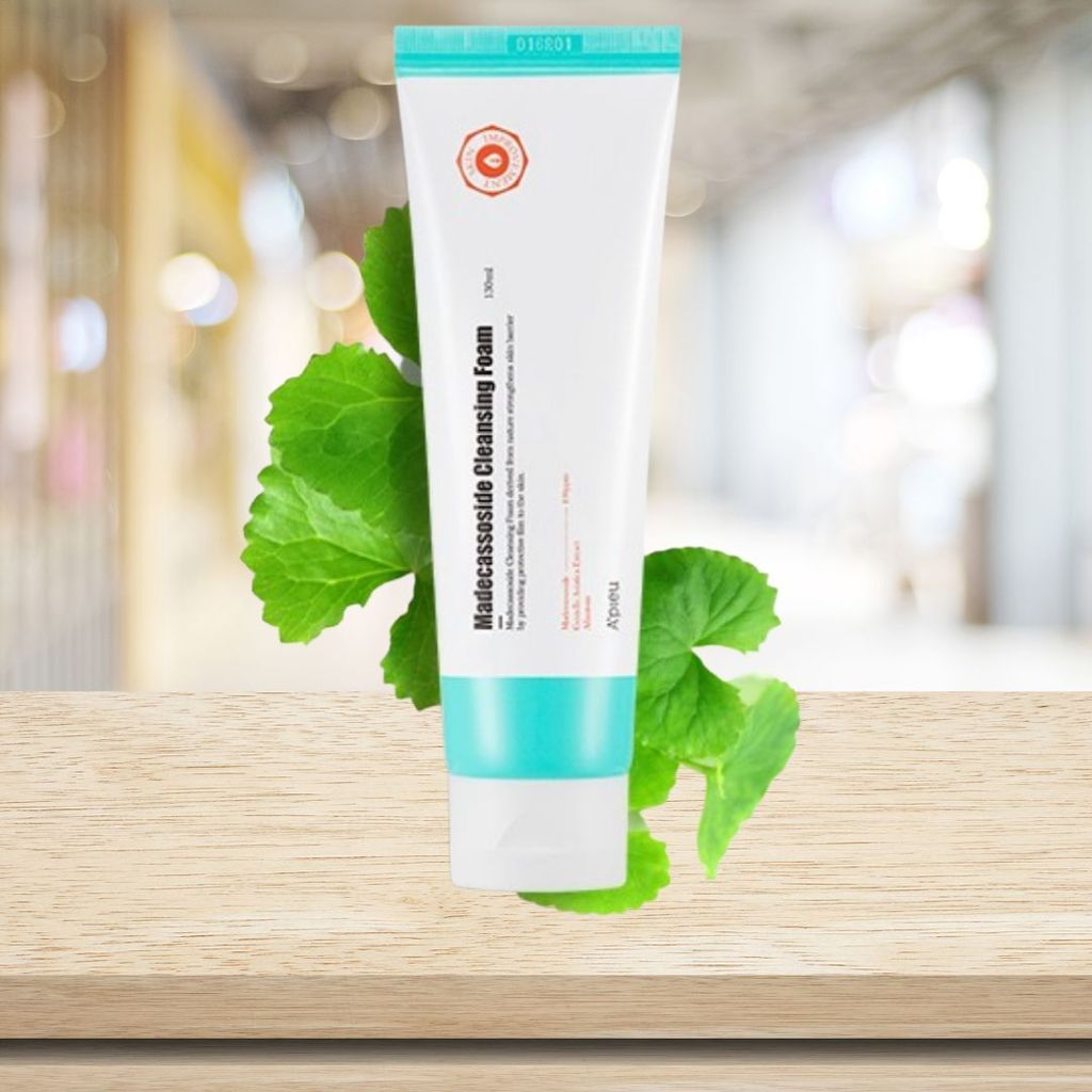 A'PIEU - Madecassoside Cleansing Foam 130ml - milder Reinigungsschaum