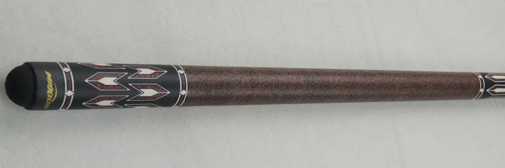 Queue de billard Maxton Mercan 1 - Procédé 13mm et fûts en érable