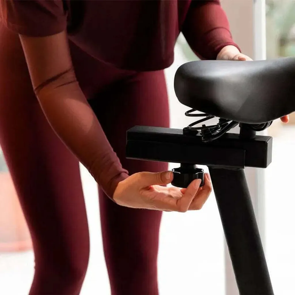 Cecotec DrumFit Interior Vélo d'appartement Noir avec écran LCD complet