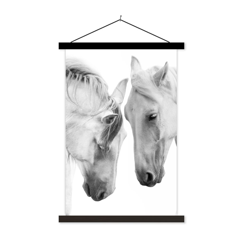 MuchoWow Textilposter Pferd - Tiere - Porträt - Weiß 60x90 cm mit schwarzem Rahmen - Poster Wohnzimmer
