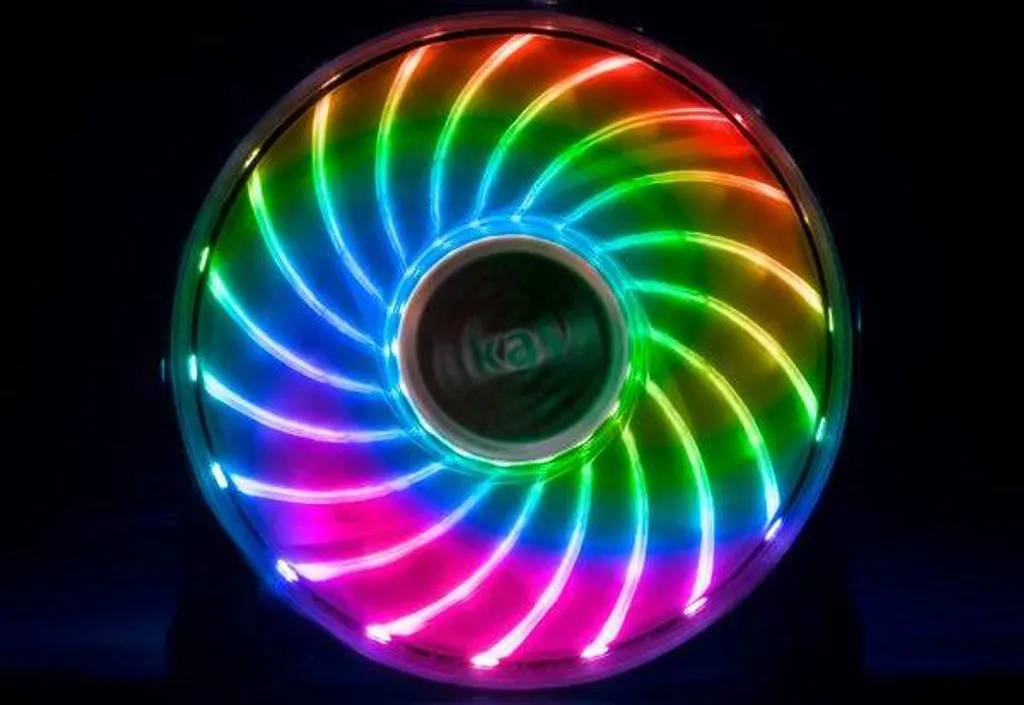 Ventilateur de boîtier PC 120mm Akasa Vegas X7 avec éclairage LED RGB