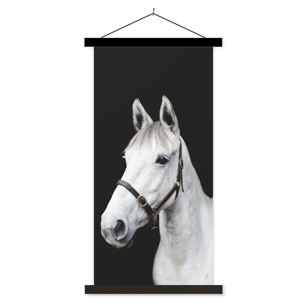 MuchoWow Textilposter Pferd - Halfter - Weiß 90x180 cm mit schwarzem Rahmen - Dekoration Wohnzimmer