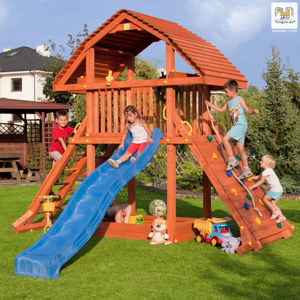 Fungoo Spielturm / Gartenspielhaus GIANT, mit Rutsche 2,9m, Schrägholzdach, Kletterwand & Sandkasten; 00925