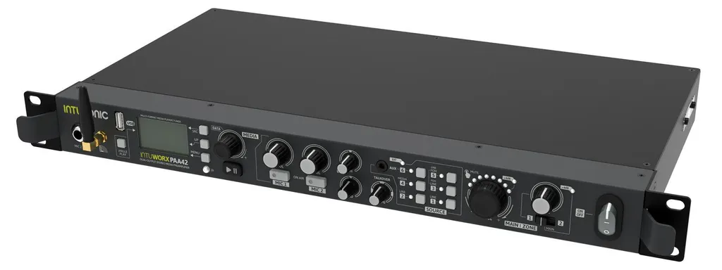 Éliminez les zones mortes avec le préampli stéréo Intusonic PAA42+