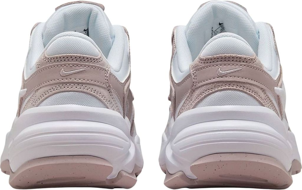 Nike W Nike Al 8 Buty sportowe Kobiety Buty treningowe Zdjęcie produktu 9