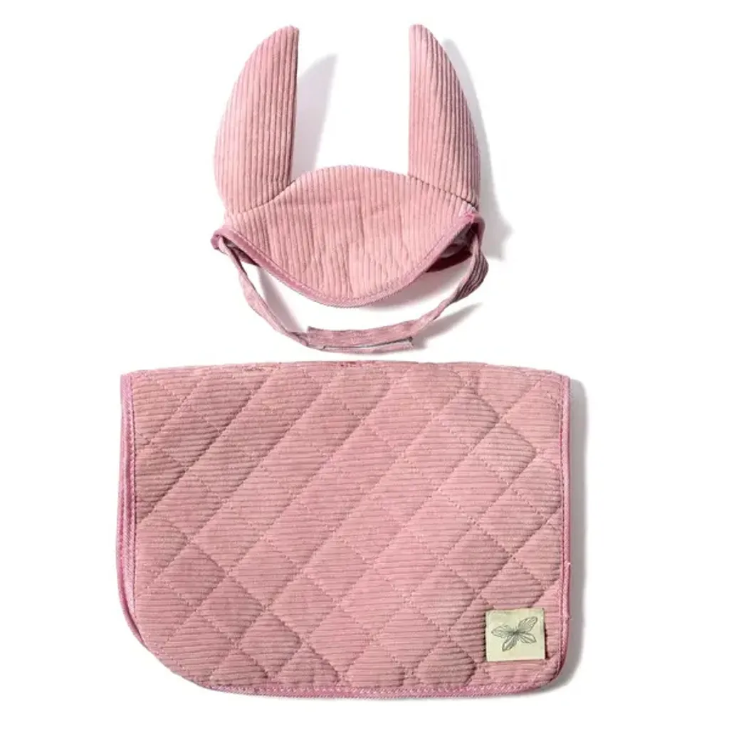 Chabraque et bonnet anti-mouches byAstrup Hobby Horse Corduroy Rose