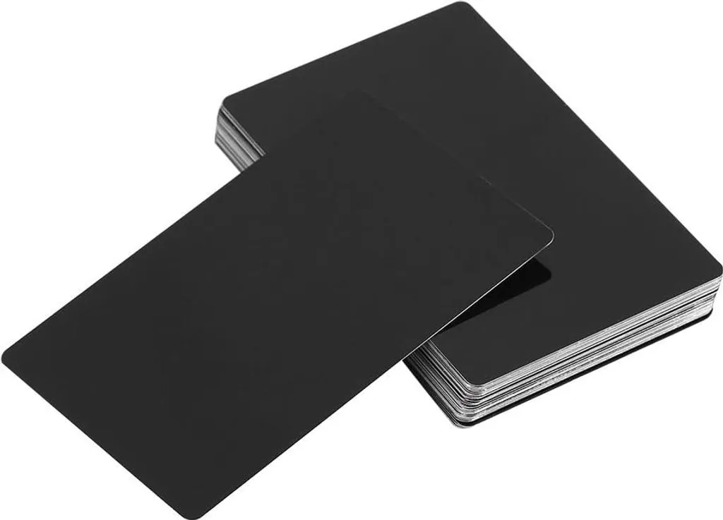 50 Cartes de Visite en Métal Noir Gravables pour Professionnels Luxueux