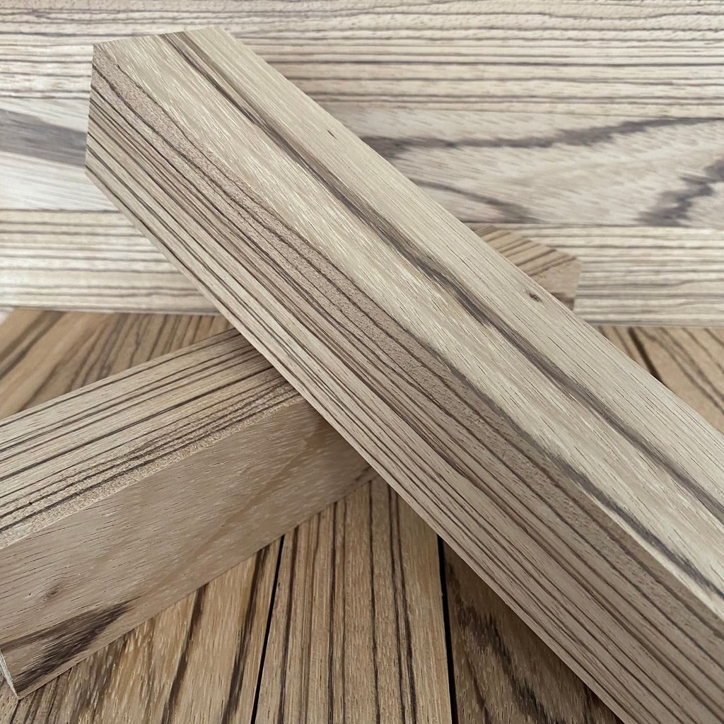 Zebrano Edelholz Kantel 40 x 40 mm Länge 300mm
