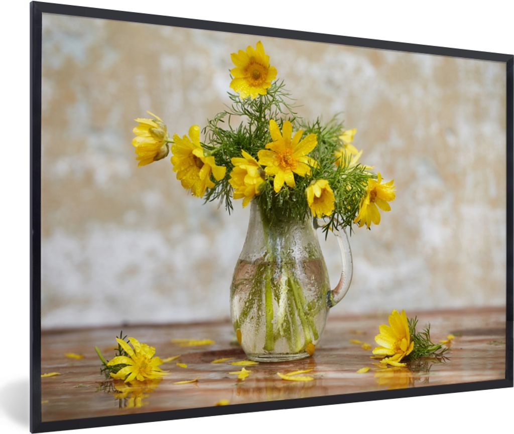 MuchoWow Gerahmtes Poster Blumen - Gelb - Stilleben 90x60 cm - Poster mit Schwarzem Bilderrahmen Wandposter Rahmen Foto Bilder - Fotorahmen - Fot...