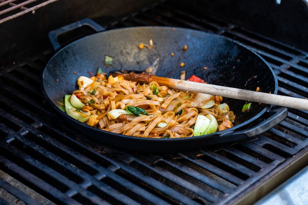 BBQ-Toro liatinová panvica wok Ø 35,5 cm, už upečená, Obrázok produktu 4