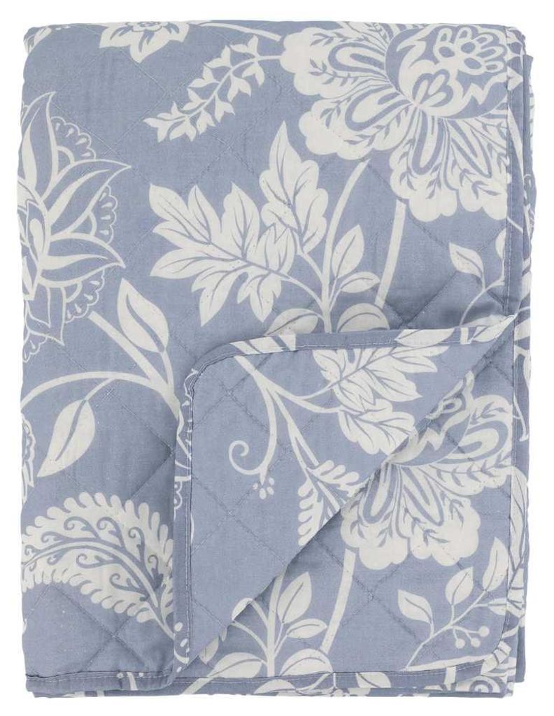Chic Antique Quilt AIX SKY BLUE Blau Weiß mit Blumen Muster Produktbild 