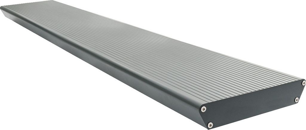 Aluminiumstufe rutschhemmend inkl. 2 Deckel und Schrauben - Ausführung: Anthrazit beschichtet, Breite: 1200 mm, Tiefe: 270 mm