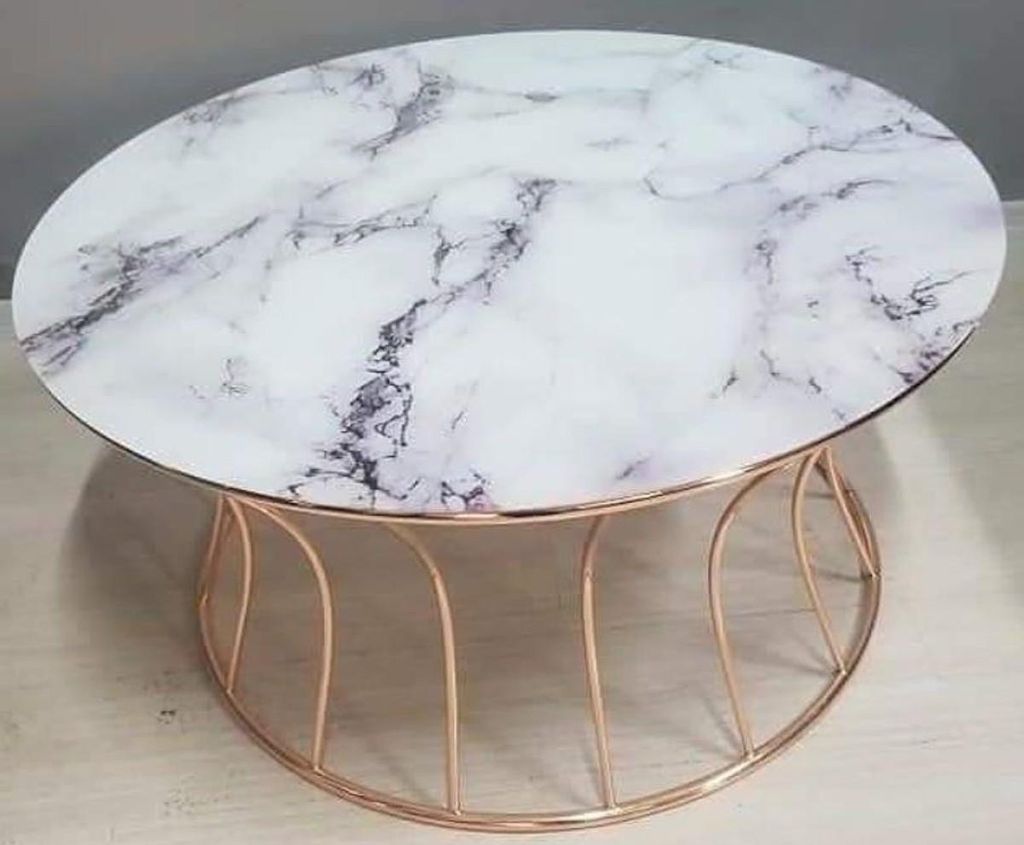Casa Padrino Luxus Couchtisch Kupferfarben / Weiß Ø 90 x H. 45 cm - Runder Wohnzimmertisch mit Marmorplatte - Wohnzimmer Möbel