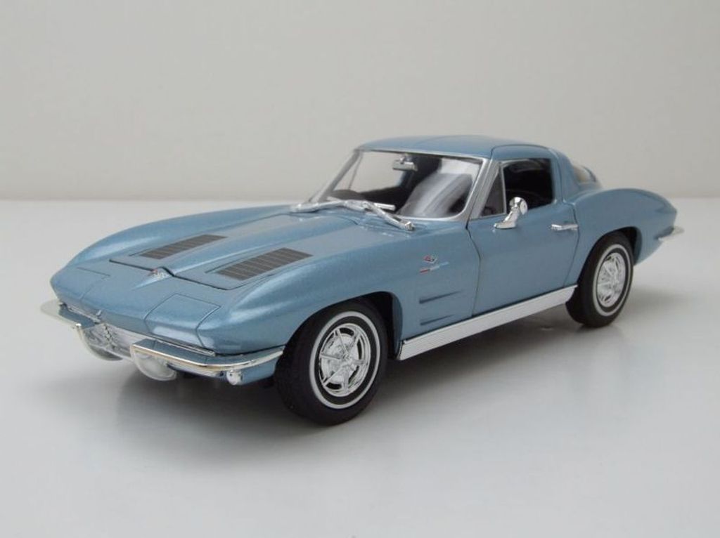 Welly 24073B Chevrolet Corvette Sting Ray C2 1963 hellblau metallic 1:24