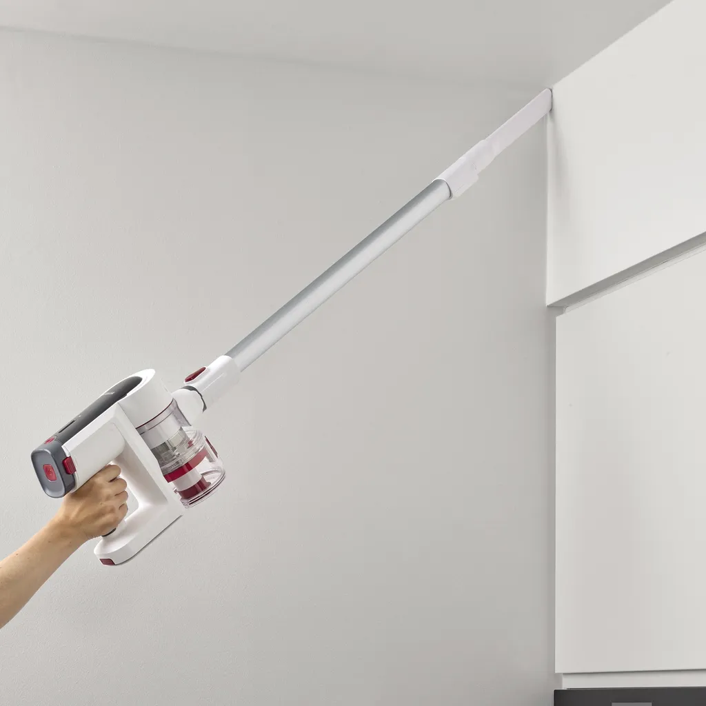 Aspirateur à main SEVERIN HV 7166 blanc : fini la poussière difficile - 4