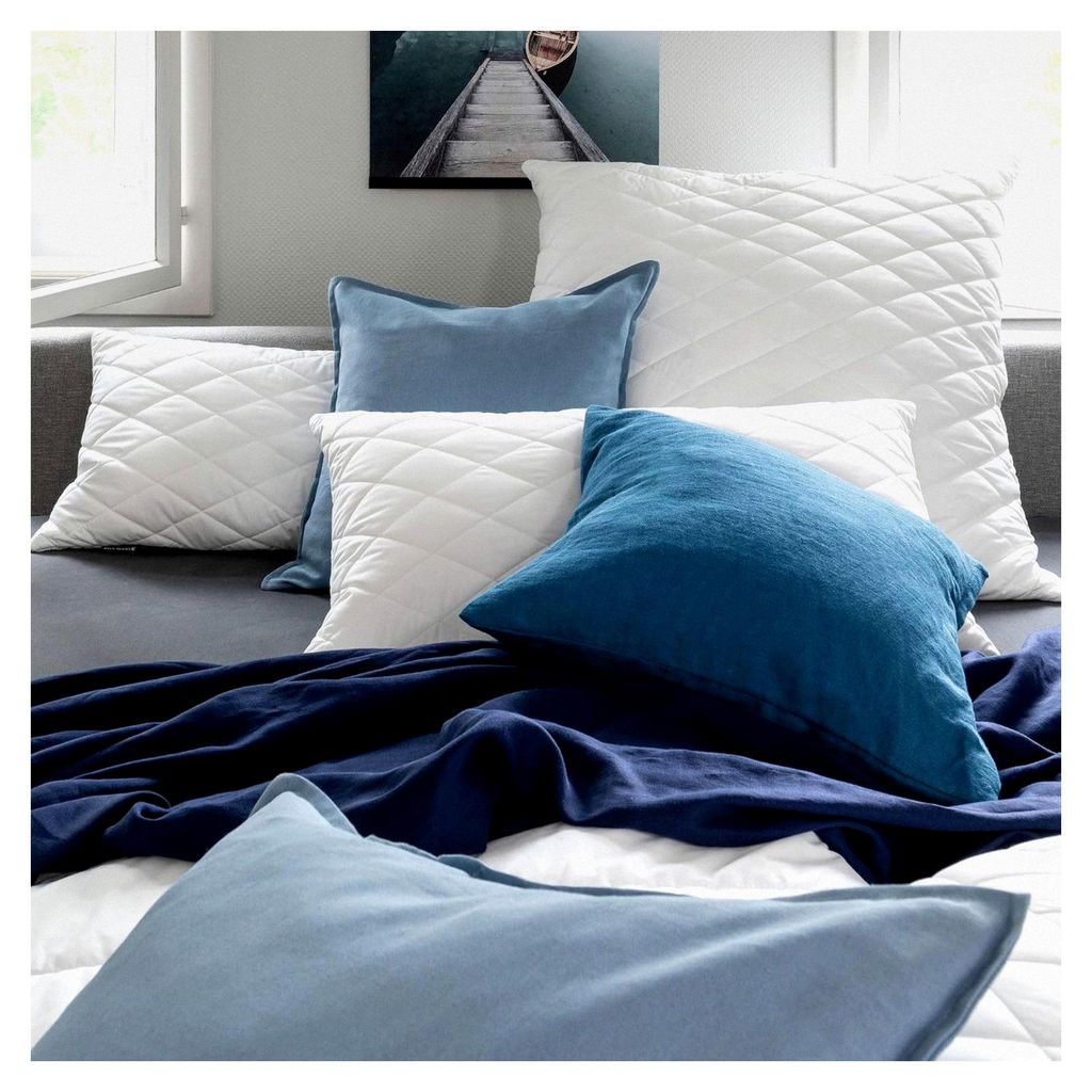 Kopfkissen Famous, 80 x 80 cm, Breeze Mikrofaserfüllung, variable Füllmenge, mit Reißverschluss, Standard 100 Klasse 1, Längsteppung