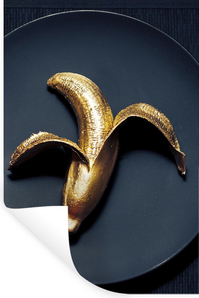 MuchoWow Wandtattoo Wandsticker Wandaufkleber Goldene Banane auf dunklem Hintergrund 20x30 cm Selbstklebend und Repositionierbar - Sticker - Deko...
