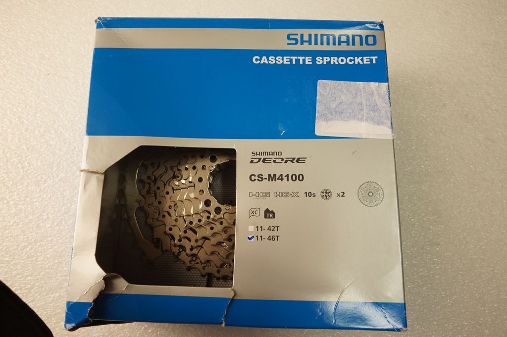 Cassette Shimano CS-M4100 10 Vitesses 11-46 Dents - Argentée, Compatible Deore M4100