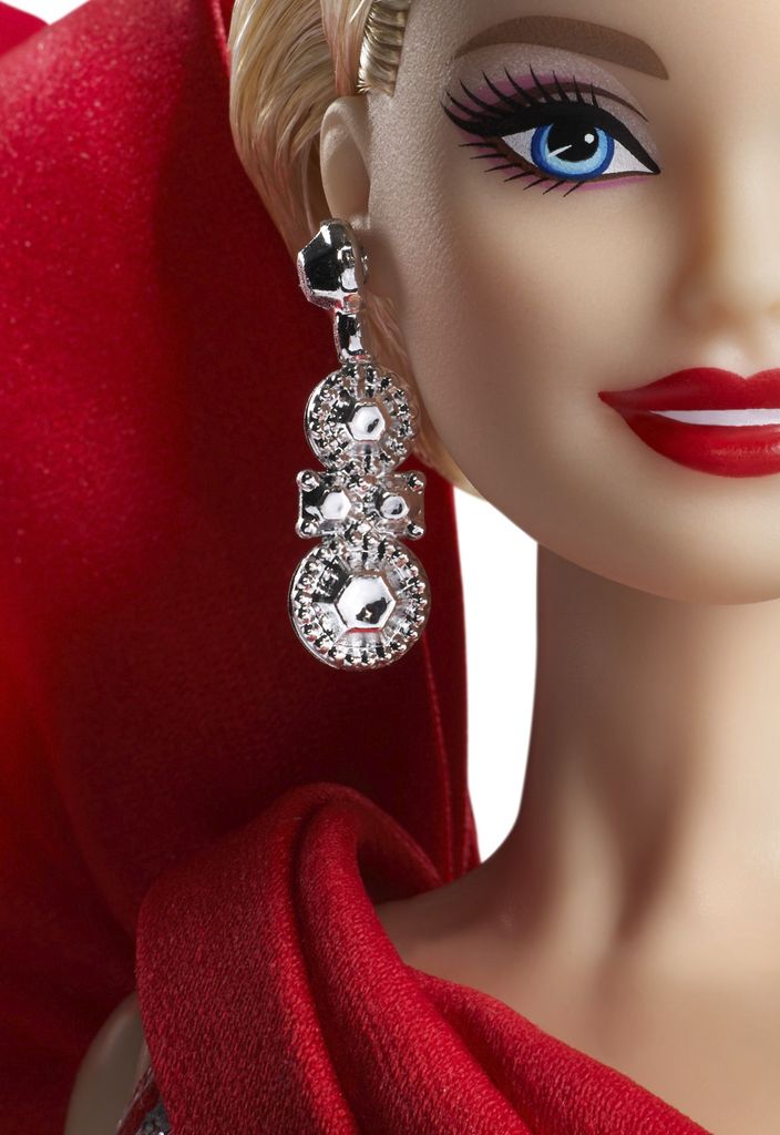 Barbie Signature Holiday Barbie Puppe (blond) Produktbild 7