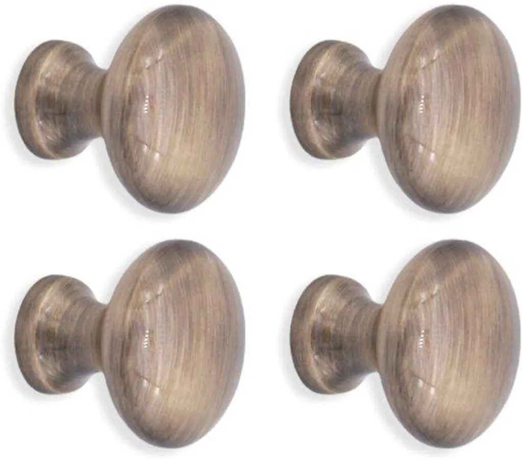 Boutons anciens en laiton pour restauration de vêtements de luxe