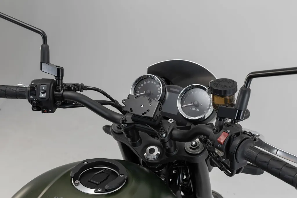 Support GPS SW-MOTECH Cockpit Noir pour Kawasaki Z900RS 2017-2020