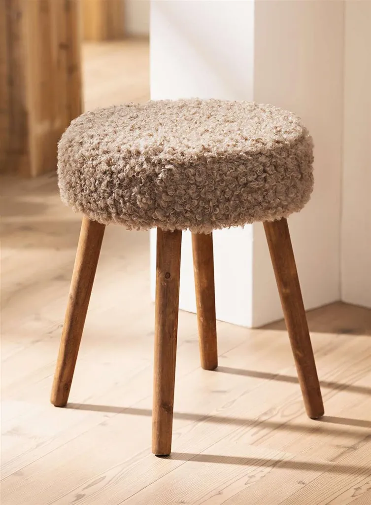 Tabouret de Pied en Fourrure Blanche et Bois de Pin Ø 35 x 45 cm