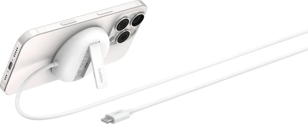 Chargeur magnétique 15W blanc Qi2 Belkin pour charger iPhone sans fil