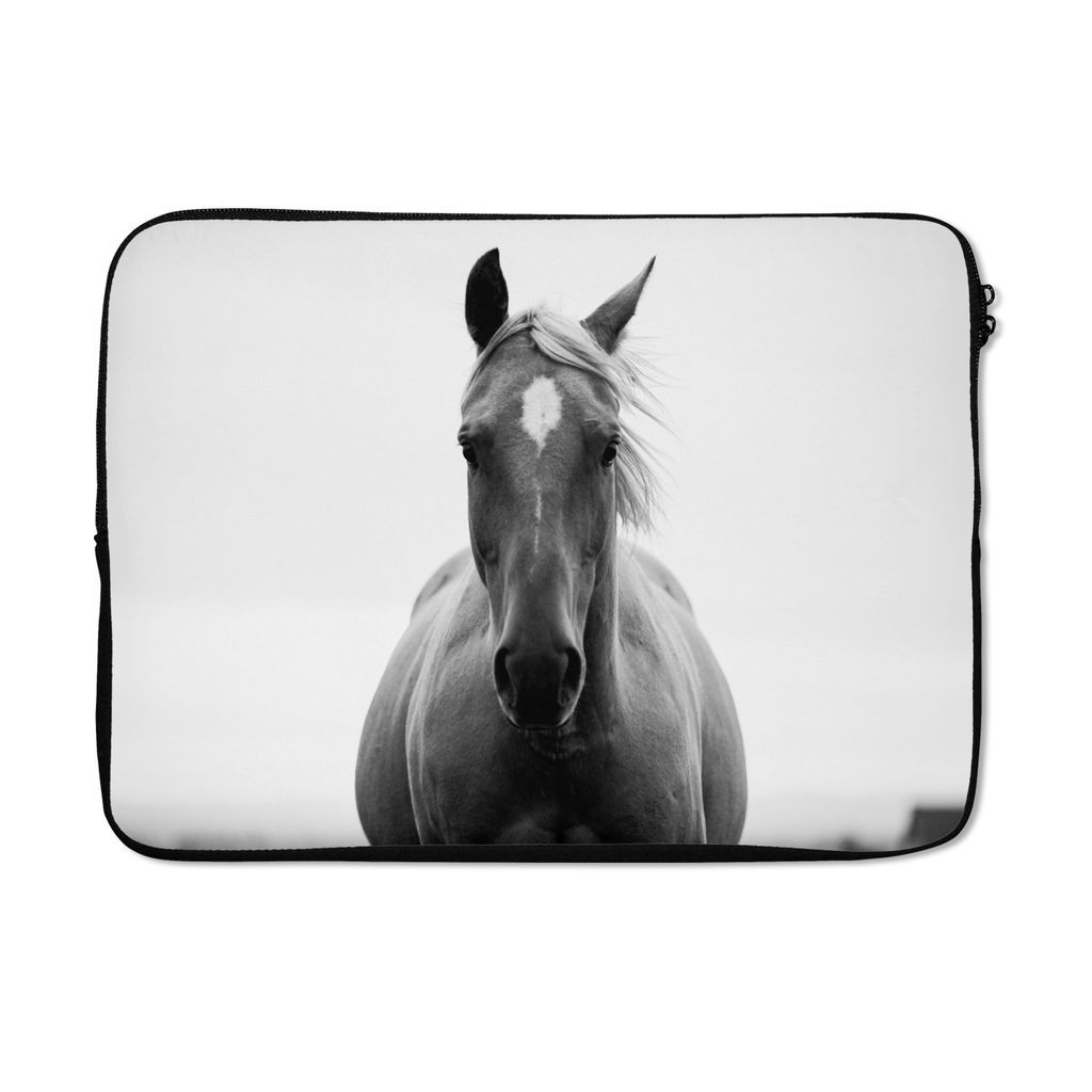 MuchoWow Laptop Hülle 13 Zoll Pferd - Schwarz - Weiß - Porträt Laptoptasche - Laptophülle - Sleeve - Rundumschutz