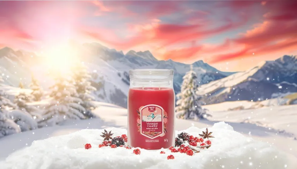 Yankee Candle 2653153E Santa on Skis - Candela Signature Grande 567g