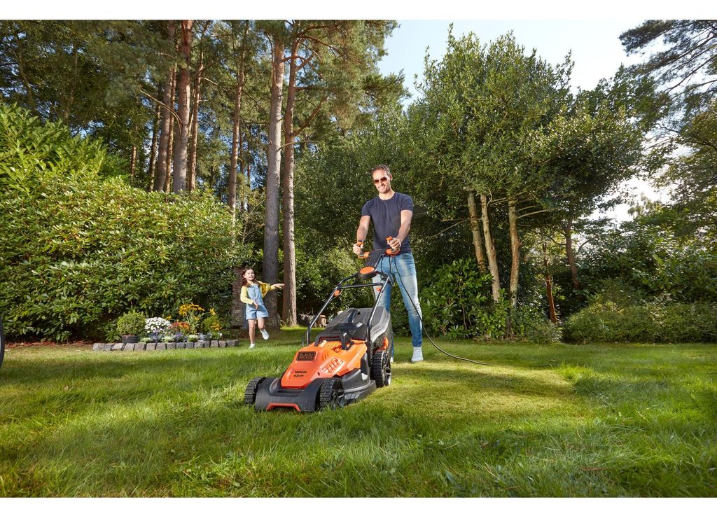 Black&Decker Elektro-Rasenm 1800W,42cm, EasySteer BEMW481ES Image du produit 