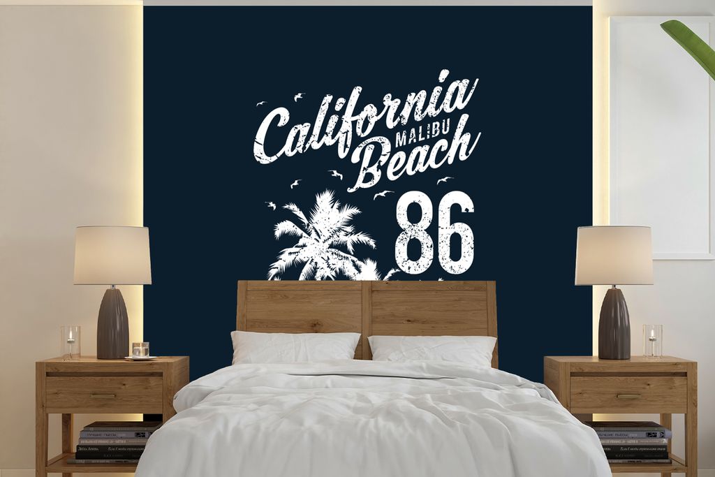 MuchoWow Fototapete für Wohnzimmer oder Schlafzimmer Wandtapete Vinyl Motivtapete Brandung - Strand - Palme - Vintage - 240x240 cm - Schlafzimme...