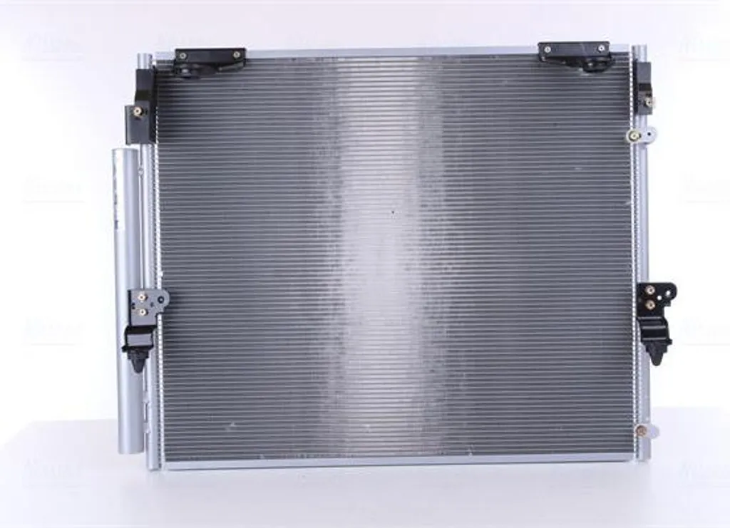 Nissens 940304 Condenseur de Climatisation OE 8846060400 Land Cruiser