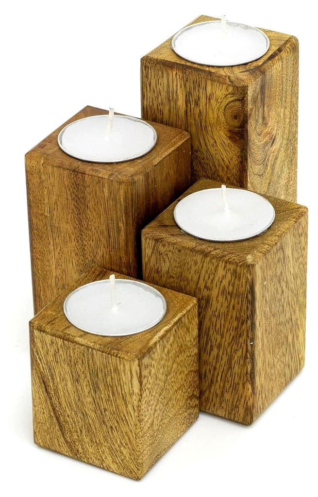Set aus 4 Teelichthaltern aus Mangoholz