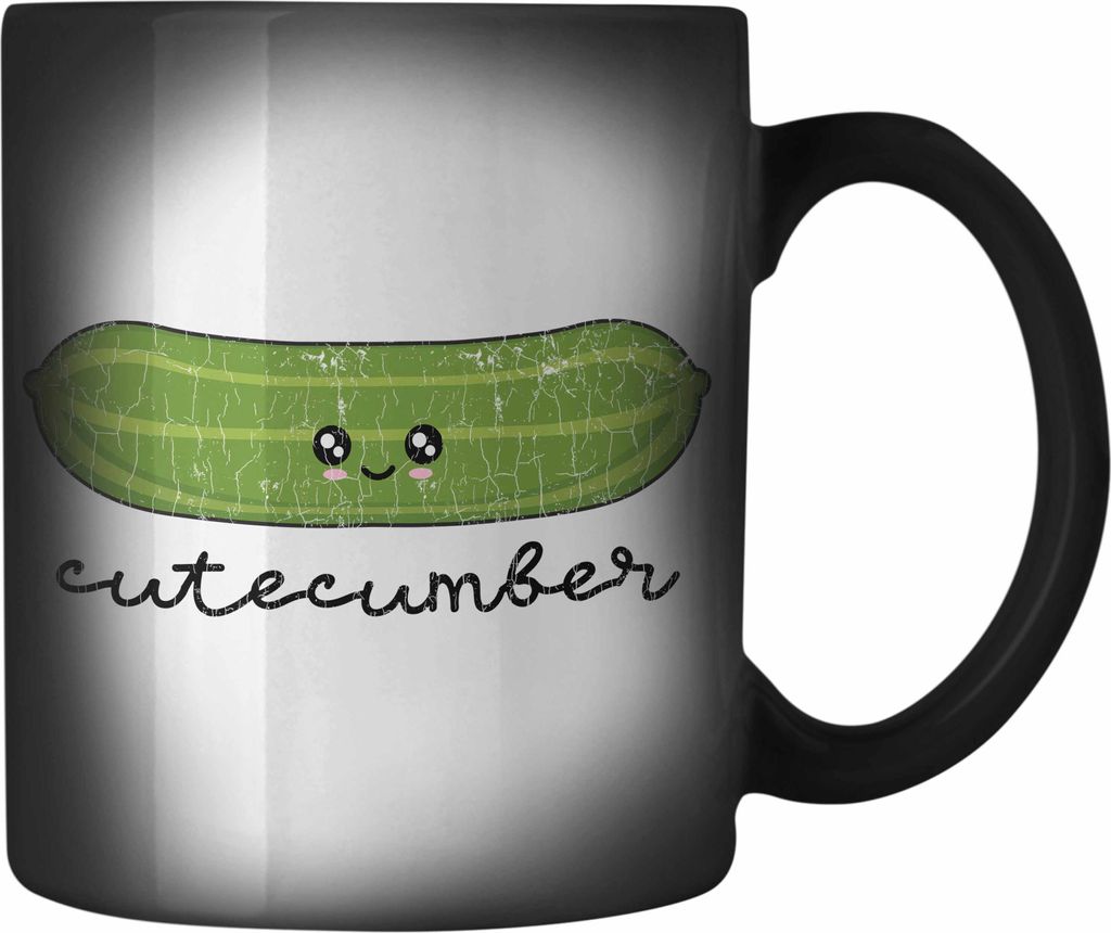 Trendation - Lustige Farbwechsel Zauber-Tasse mit Spruch Cutecumber Süße Grafik Geschenk für Freundin Freund Liebe Valentinstag (Schwarz)