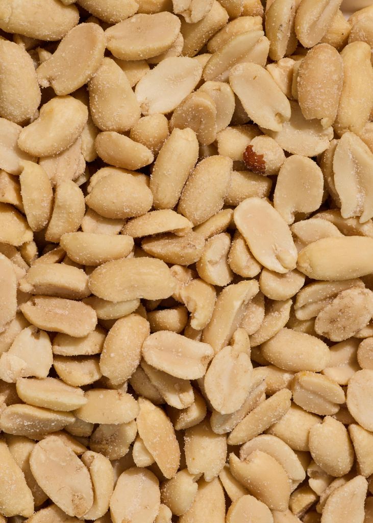 KoRo I Geröstete Erdnusskerne mit Salz und Öl 1 kg