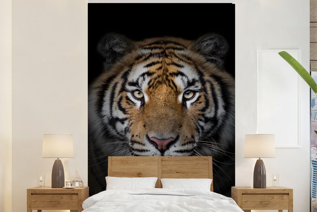 MuchoWow Fototapete für Wohnzimmer oder Schlafzimmer Wandtapete Vinyl Motivtapete Tiger - Wildtiere - Porträt - Schwarz - Tiere - 170x260 cm - ...