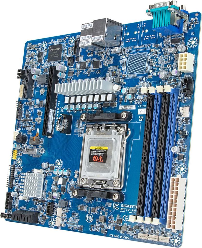 GIGABYTE MC13-LE0 Mainboard AMD B650 Sockel AM5 micro ATX