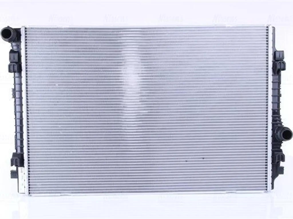 Radiateur Moteur NISSENS 65341 - OE 5Q0121251CN pour Golf VII et Tiguan
