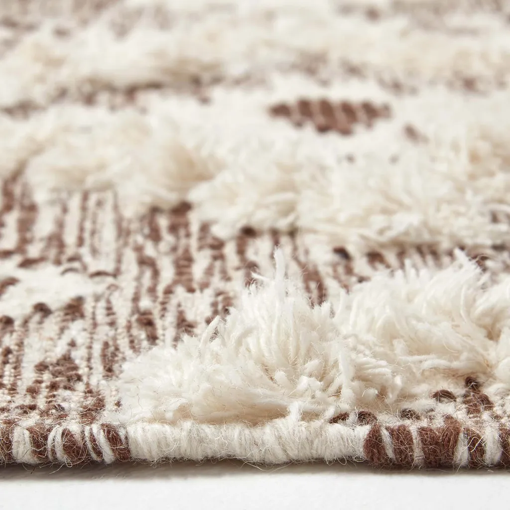 Tapis Kilim Robuste en Laine Marron : Solution Déco Durable 120x170