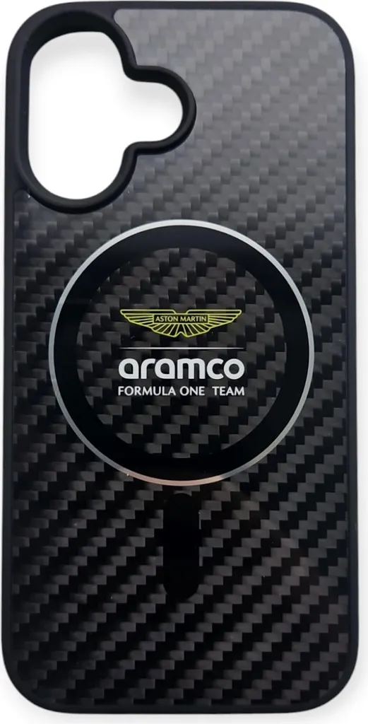 Coque iPhone 16 Aston Martin MagSafe : fini les rayures sur le carbone