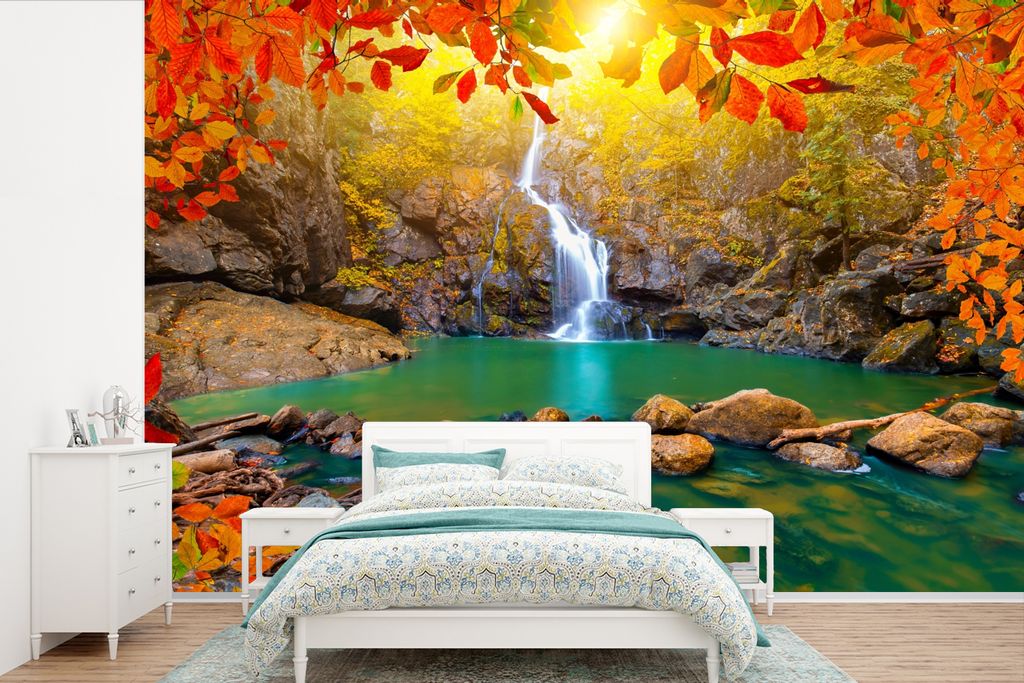 MuchoWow Fototapete für Wohnzimmer oder Schlafzimmer Wandtapete Vinyl Motivtapete Steine - Baum - Wasserfall - Herbst - Rot - 525x350 cm - Das H...