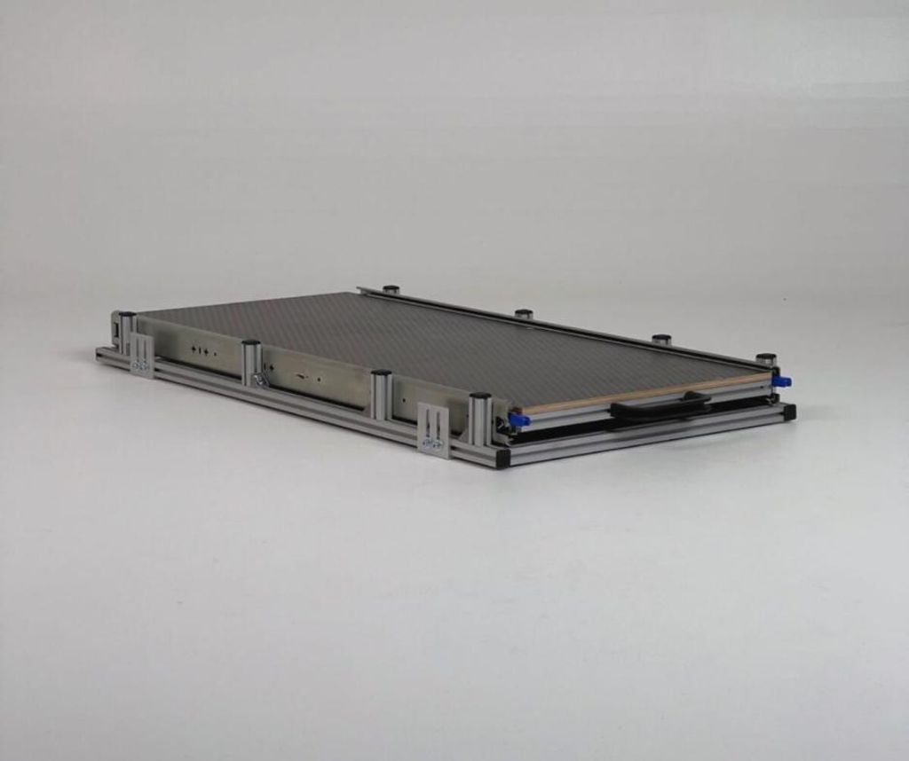 Heckauszug PRO-Line S | Einzel-Auszug für Wohnmobil und Van | L: 964 B: 509 H: 83 mm (Außenmaße)