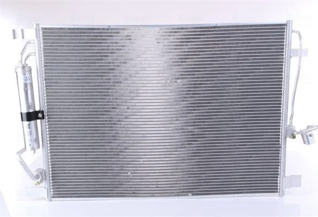 Condenseur Nissan NP300 Nissens 940787 Haute Performance 921004JM0A
